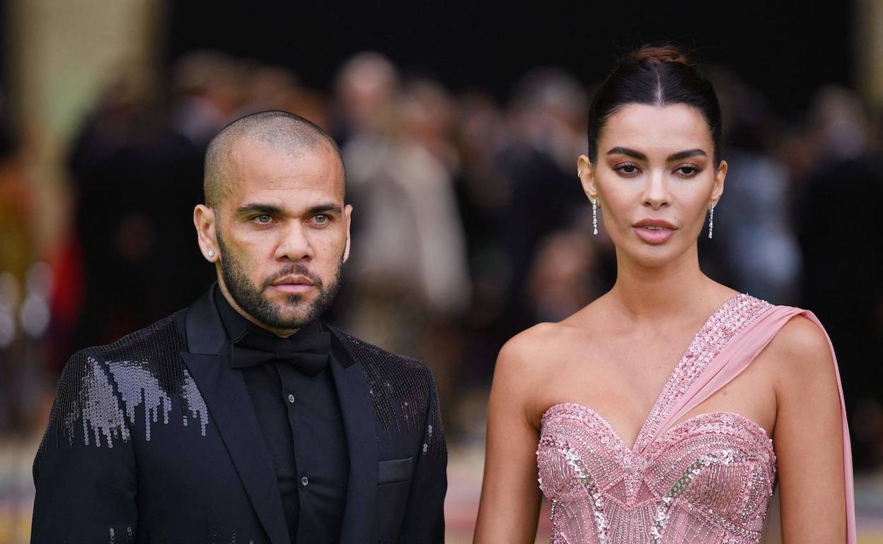 joana-sanz-borra-de-las-redes-sociales-sus-fotos-con-dani-alves-el